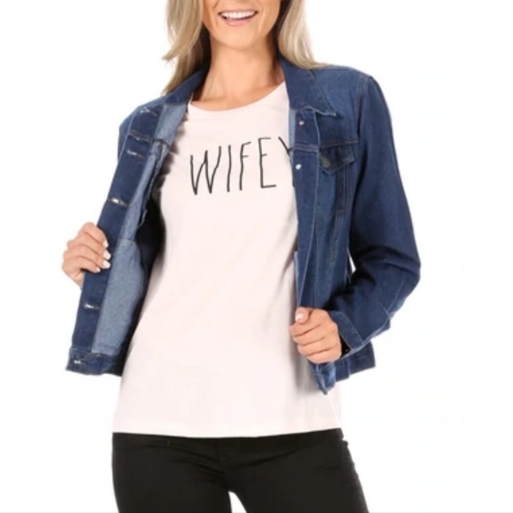 Rae Dunn Women's "WIFEY" T-shirt - Picture 1 of 10